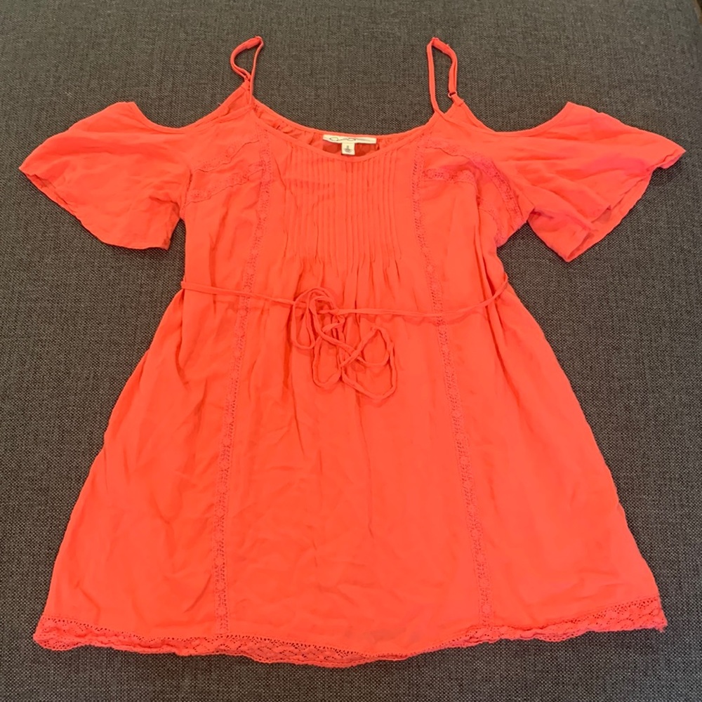 Jessica Simpson maternity cold shoulder blouse hot coral size M